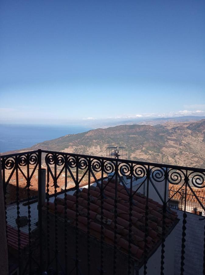 Aurusa - Casa Vacanze Pollina, Sicilia Autentica Kültér fotó